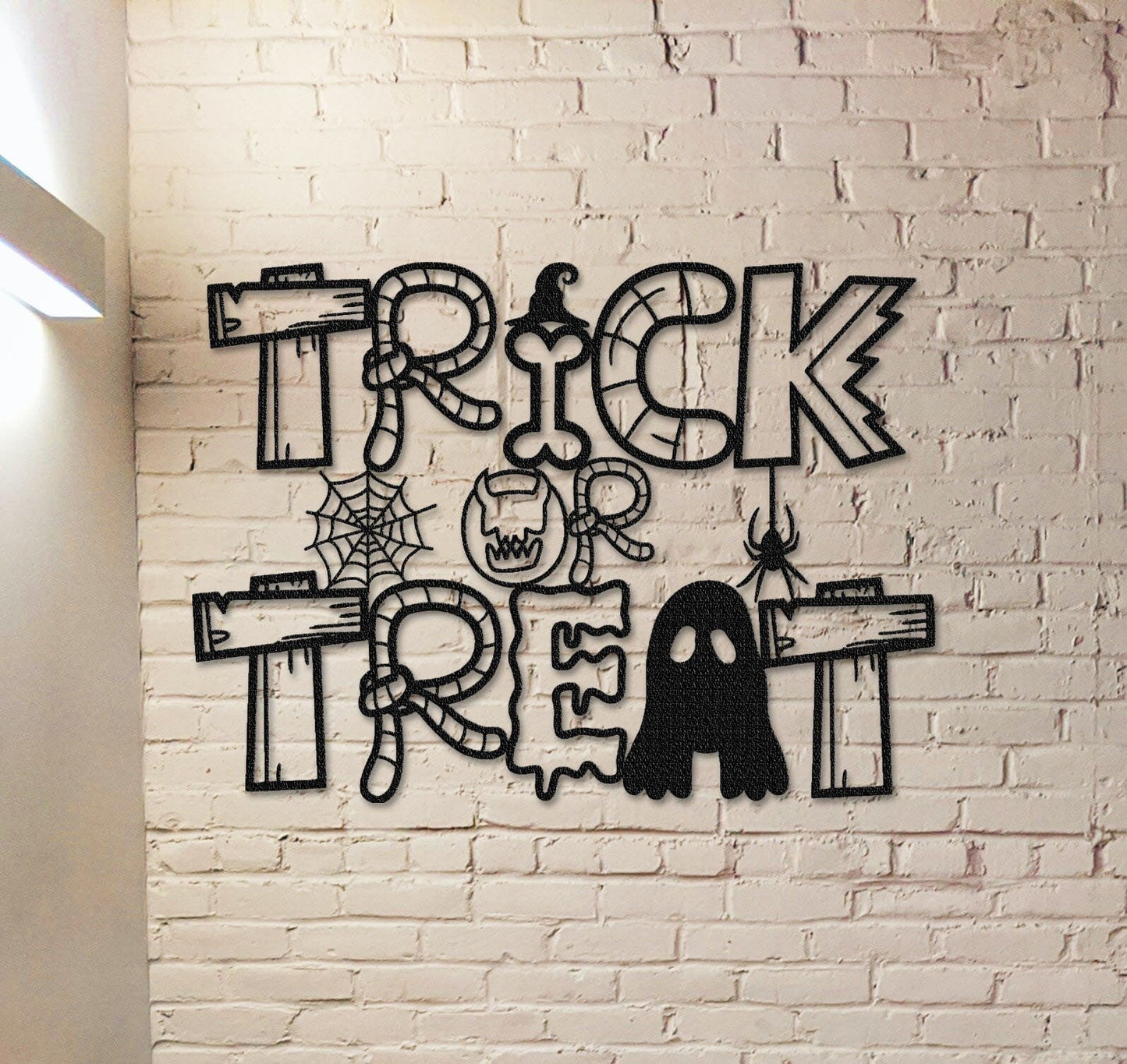 Trick or Treat Halloween Metal Sign,Halloween Gift,Halloween Door Decor,Halloween Spooky Decor,Spider Web Sign wall art,Scary Door Hanger